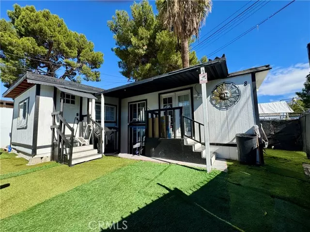 4015 Mountain DR 8, San Bernardino, CA 92407