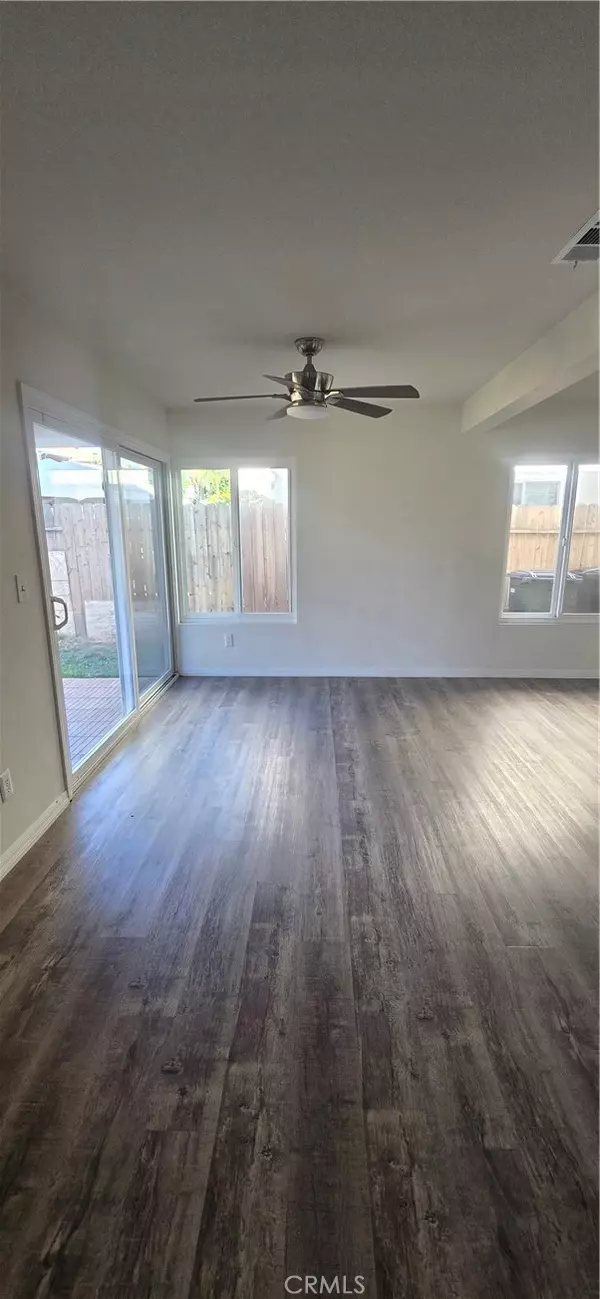 Orange, CA 92868,266 Foley