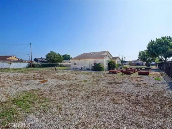 Carson, CA 90745,22108 Avalon