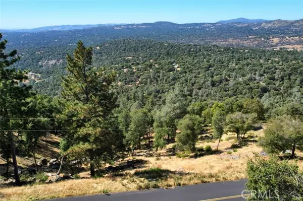 Mariposa, CA 95338,5635 Clouds