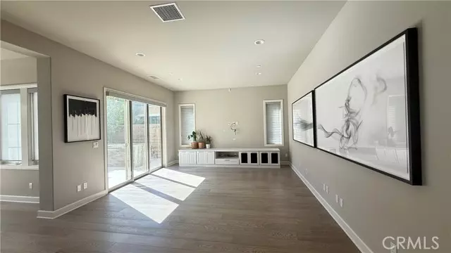 Irvine, CA 92602,110 Crosswinds