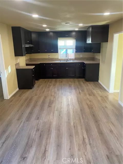 975 Calzona, Los Angeles, CA 90023