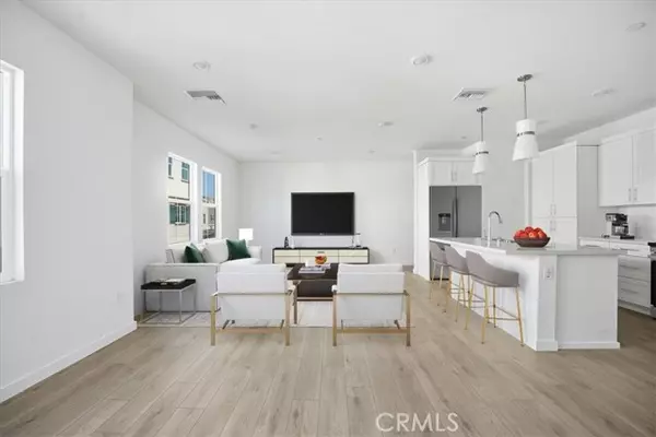 South El Monte, CA 91733,9414 Vineland ST