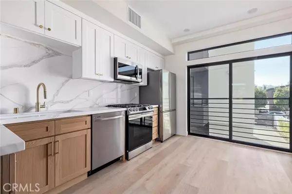 Los Angeles, CA 90016,5443 1/2 Blackwelder