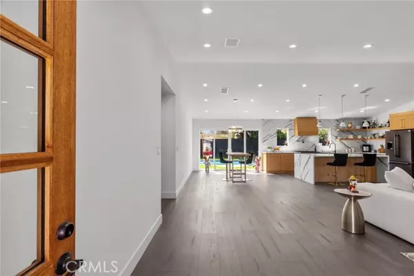 Simi Valley, CA 93063,2282 Brentwood ST