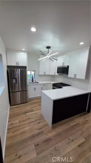 7047 1/2 Nestle AVE, Reseda, CA 91335