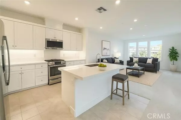 Irvine, CA 92618,349 Proctor