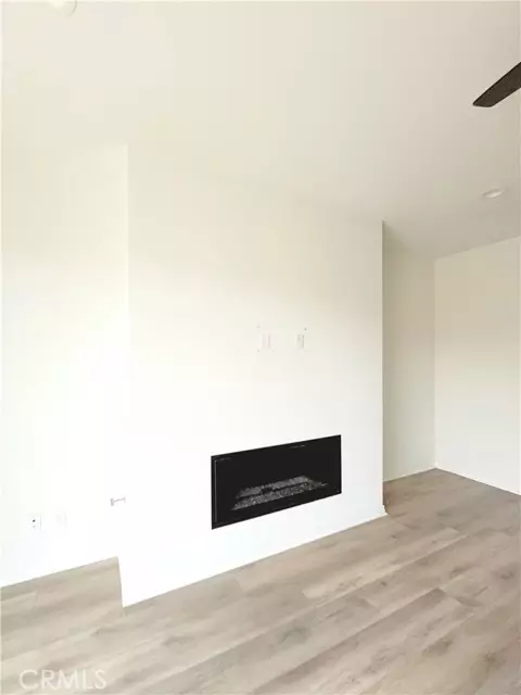 Eastvale, CA 92880,12906 Shorthorn