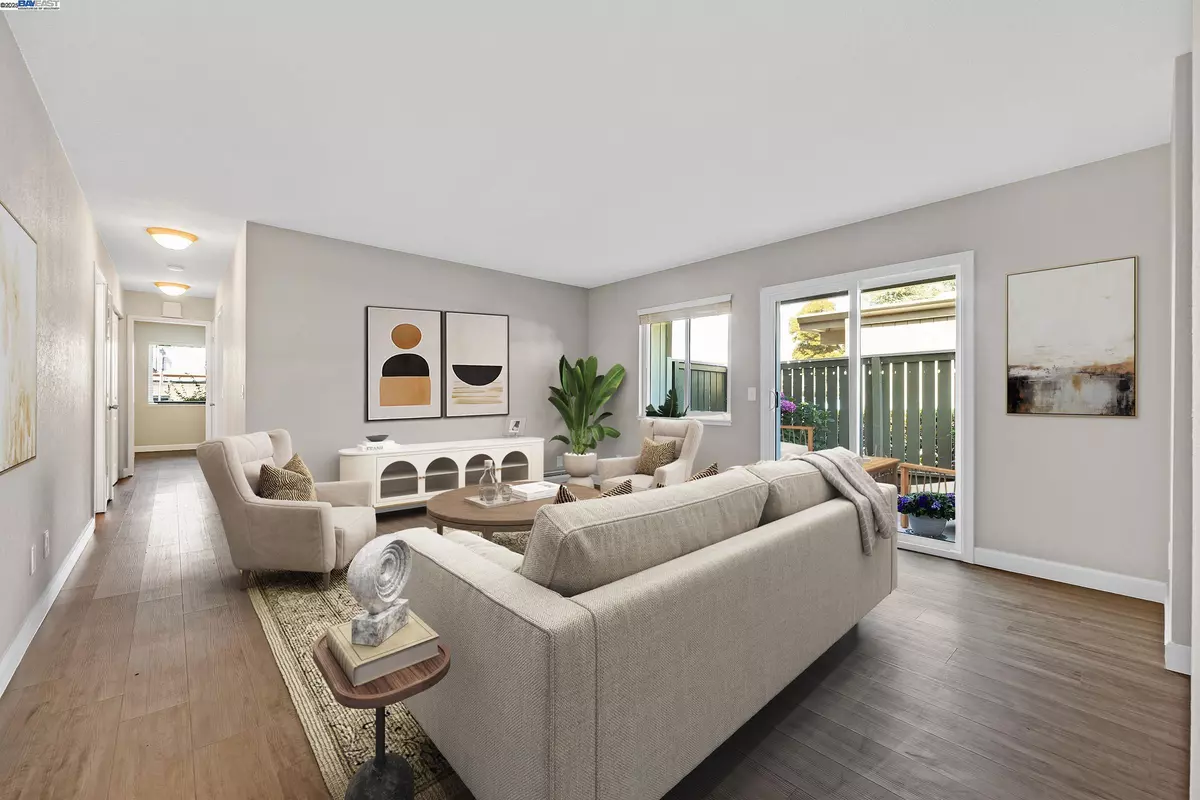 San Leandro, CA 94578,394 Caliente Dr