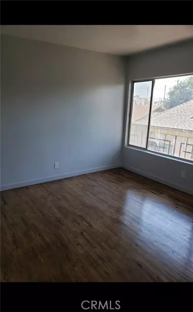 Los Angeles, CA 90011,1451 E 21 St 3