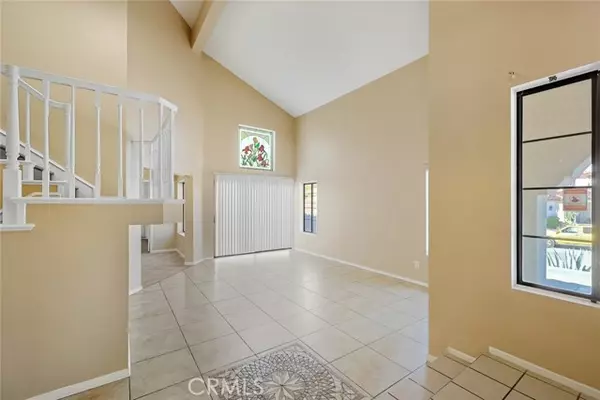 Palmdale, CA 93551,325 Rainbow TER