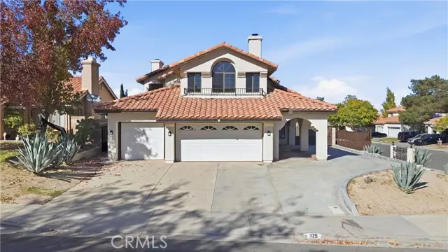 325 Rainbow TER, Palmdale, CA 93551