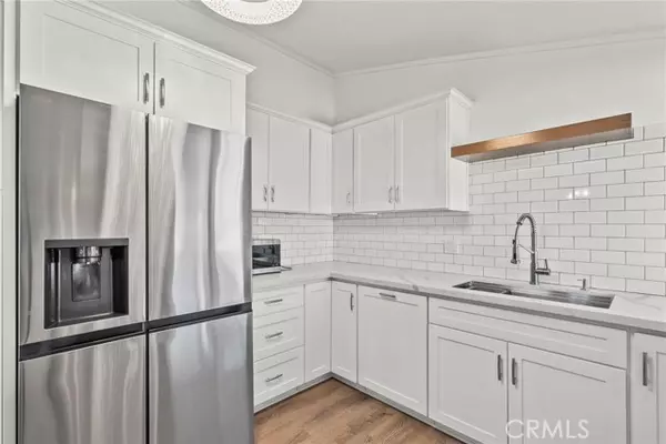 Castaic, CA 91384,31318 Lakehills Rd 8