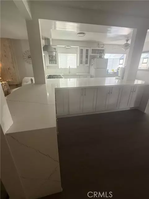 North Hills, CA 91343,15935 Community ST