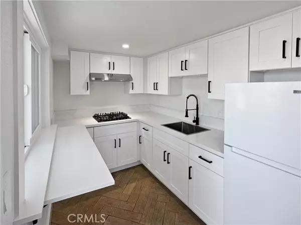 Los Angeles, CA 90032,1936 Heidleman RD Studio