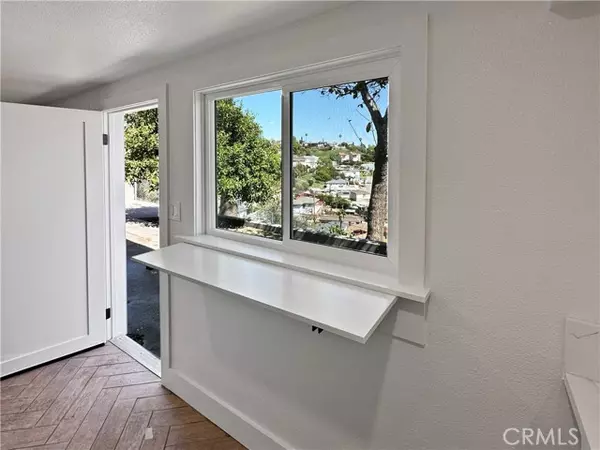 Los Angeles, CA 90032,1936 Heidleman RD Studio