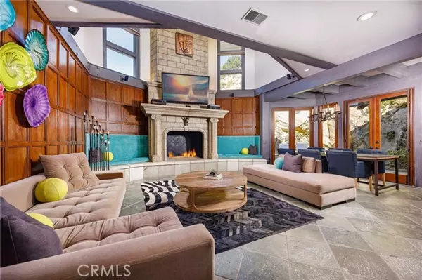 Laguna Beach, CA 92651,266 Canyon Acres