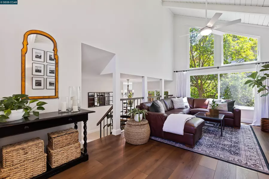 1513 Siskiyou Dr, Walnut Creek, CA 94598