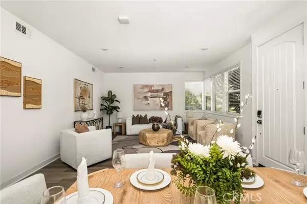 Lake Forest, CA 92630,233 Denali