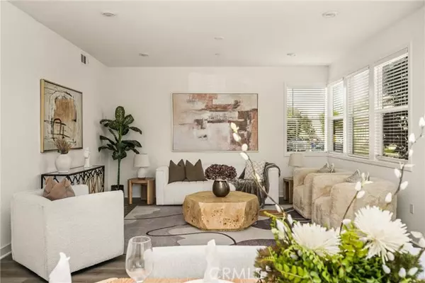 Lake Forest, CA 92630,233 Denali