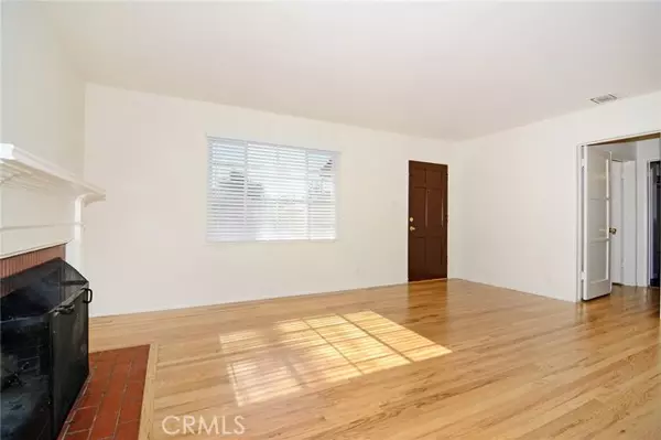 Sherman Oaks, CA 91403,14645 La Maida ST