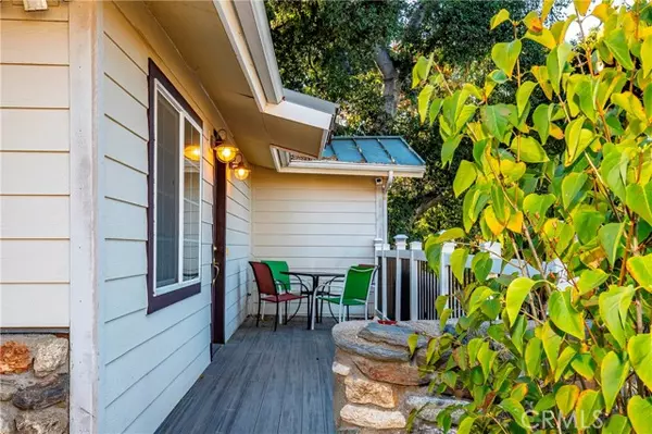 CA 91390,39100 Calle Essencial