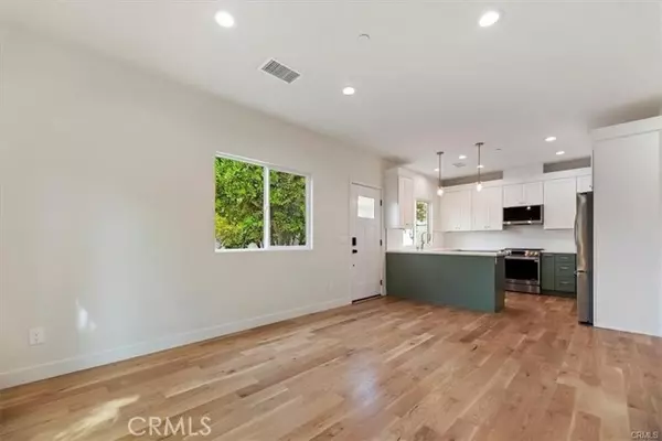 Whittier, CA 90604,14076 Cornishcrest B