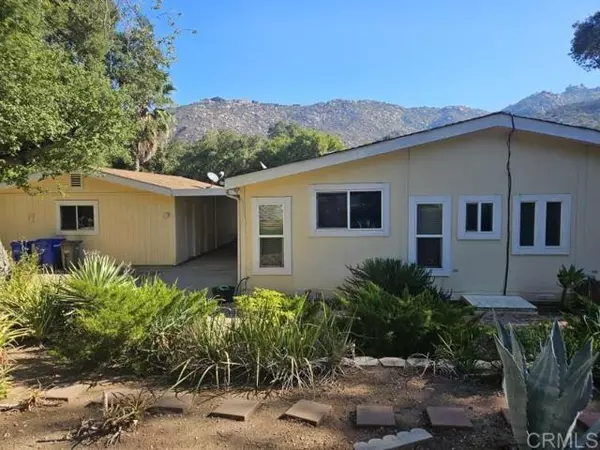 Escondido, CA 92026,8975 Lawrence Welk DR 7