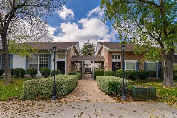 La Mesa, CA 91942,4800 Williamsburg LN 227