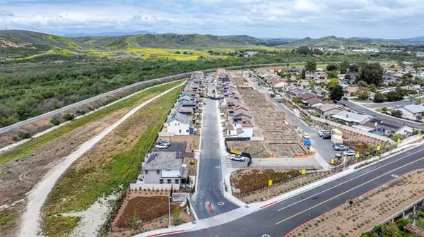 Oceanside, CA 92058,707 Kingbird LOOP