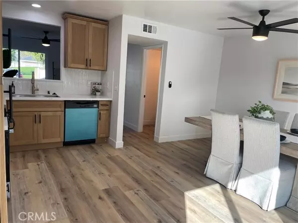 Orange, CA 92868,700 W Walnut AVE 58