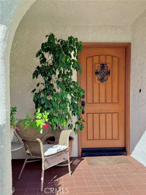 Mission Viejo, CA 92692,23611 Via Storni