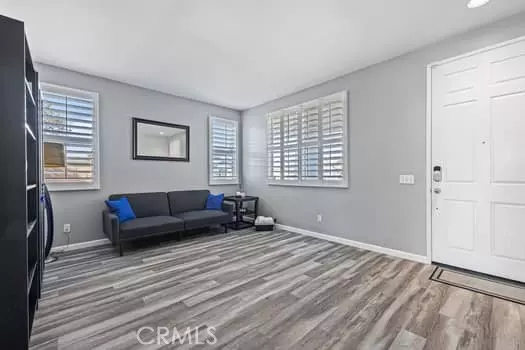 Eastvale, CA 92880,13593 Gray Hawk CT