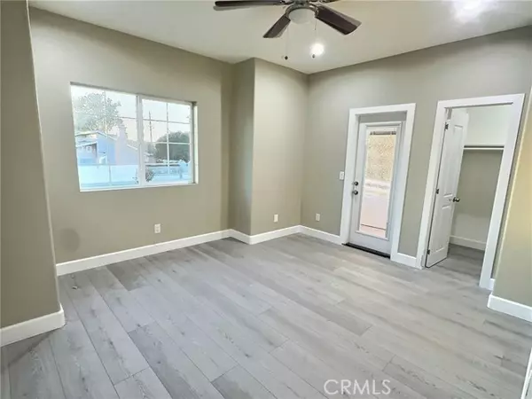 San Bernardino, CA 92335,15909 Merrill 2