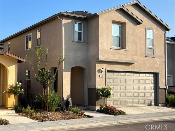 6294 E Moscato, Fresno, CA 93727