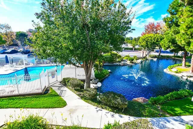 16551 Grunion Lane 204, Huntington Beach, CA 92649