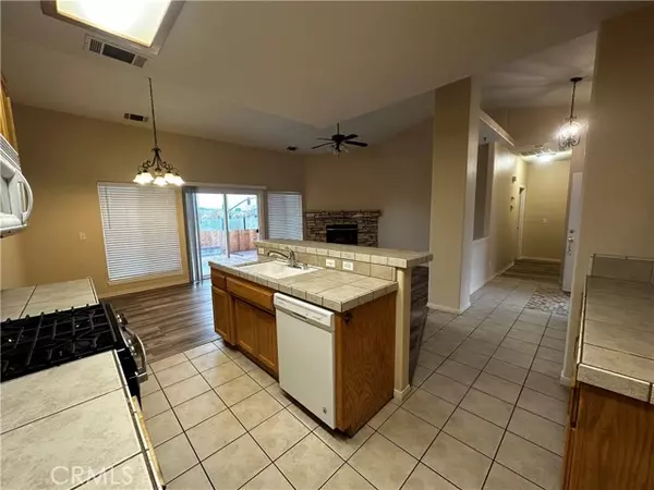 Victorville, CA 92395,14075 Driftwood