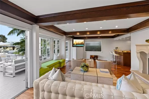 Newport Beach, CA 92660,218 Evening Star LN