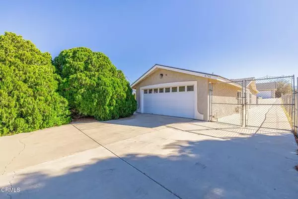 Quartz Hill, CA 93536,4716 Columbia WAY