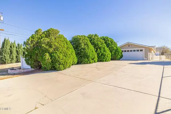 Quartz Hill, CA 93536,4716 Columbia WAY