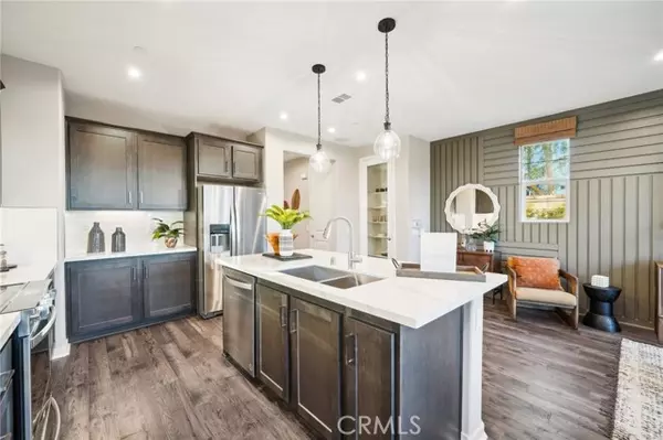 Fontana, CA 92336,16051 Montenegro LN