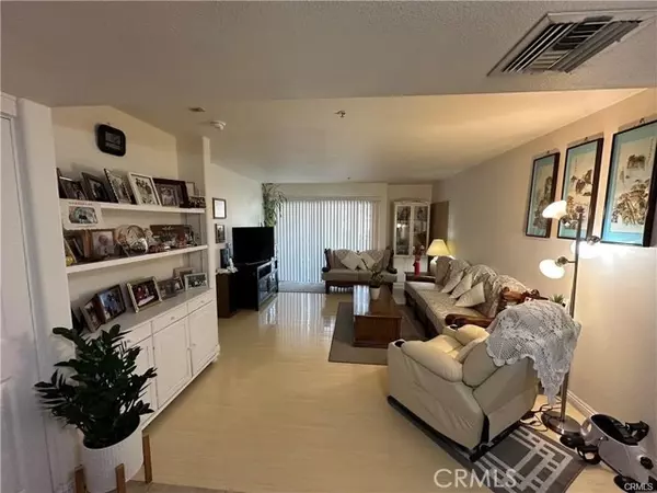 Monterey Park, CA 91755,321 N Orange AVE 209