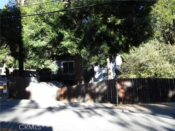 Crestline, CA 92325,493 Wylerhorn DR