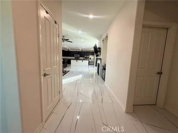 Valencia, CA 91354,28635 PARKSIDE DR