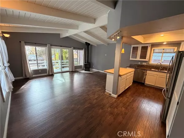 Running Springs, CA 92382,31014 Glen Oak DR