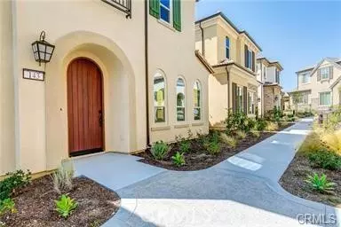 Lake Forest, CA 92610,143 Primrose