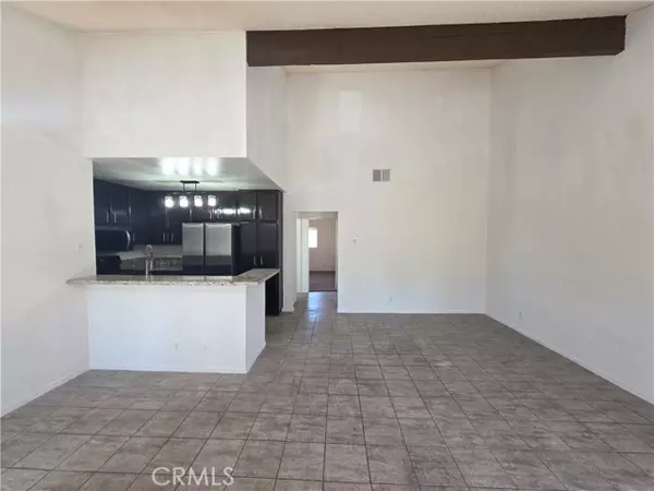 Van Nuys, CA 91405,14839 Sherman WAY 6