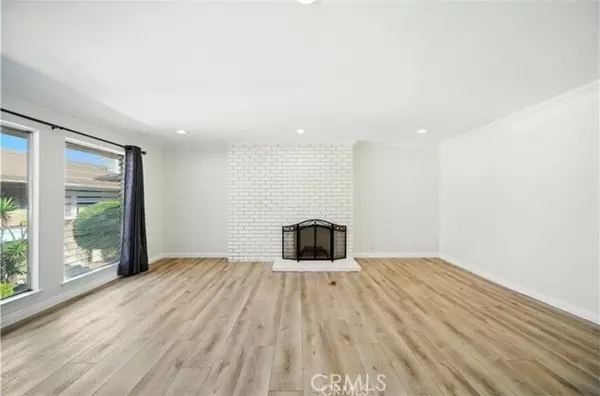 471 W Duarte Rd, Arcadia, CA 91007