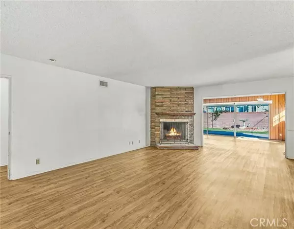 Van Nuys, CA 91405,13961 Cantlay ST