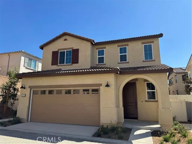 Fontana, CA 92336,16056 Esparza LN